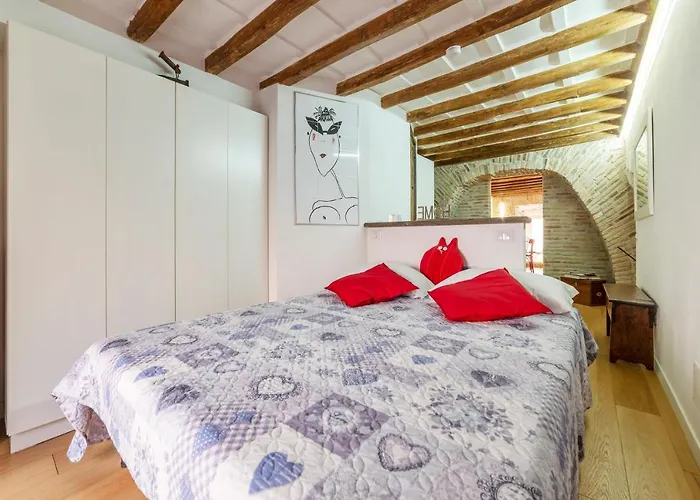 Largo Di Torre Argentina Cozy Studio