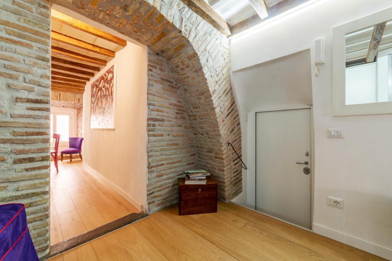 Apartment Largo Di Torre Argentina Cozy